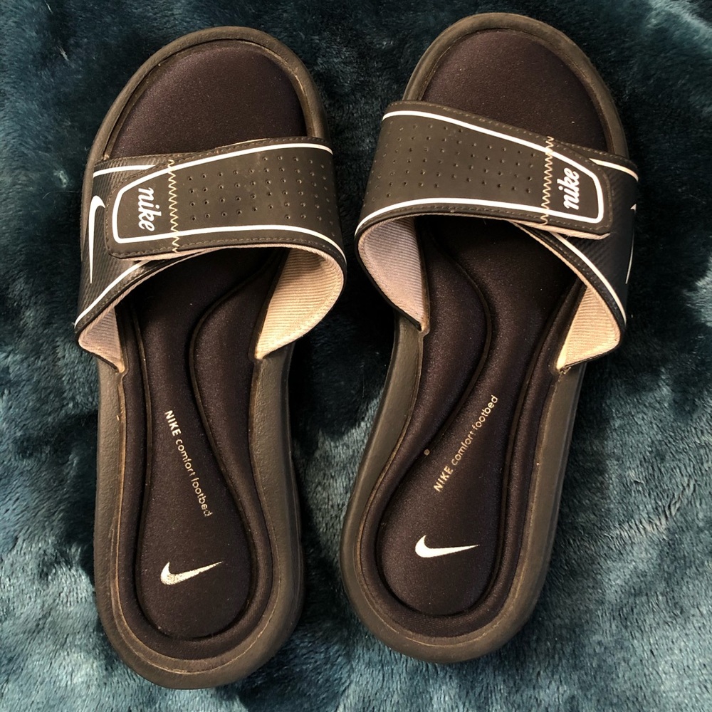 Nike slides, sandals, slip ons, Black